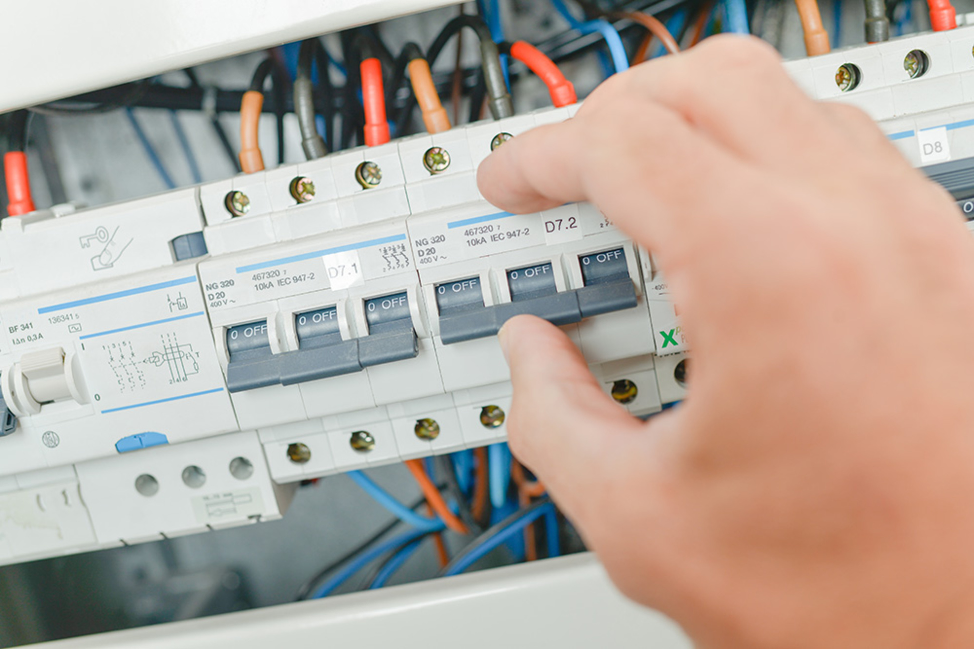 Elektro­installation bei WW-Elektrotechnik e.K. in Rieneck