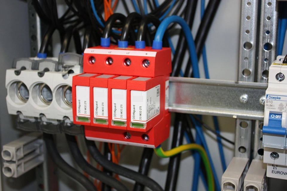 U berspannungsschutz bei WW-Elektrotechnik e.K. in Rieneck